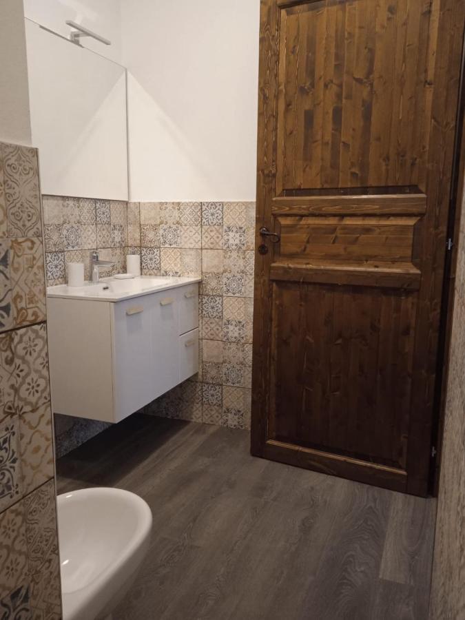 Sotto La Rocca Hotel Finale Ligure Luaran gambar